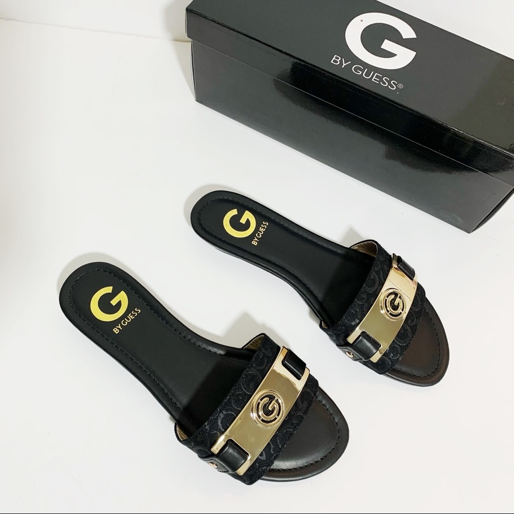 New G by Guess Jenna Black and Gold Open Toe Slip On Sandals Slides Flip Flops